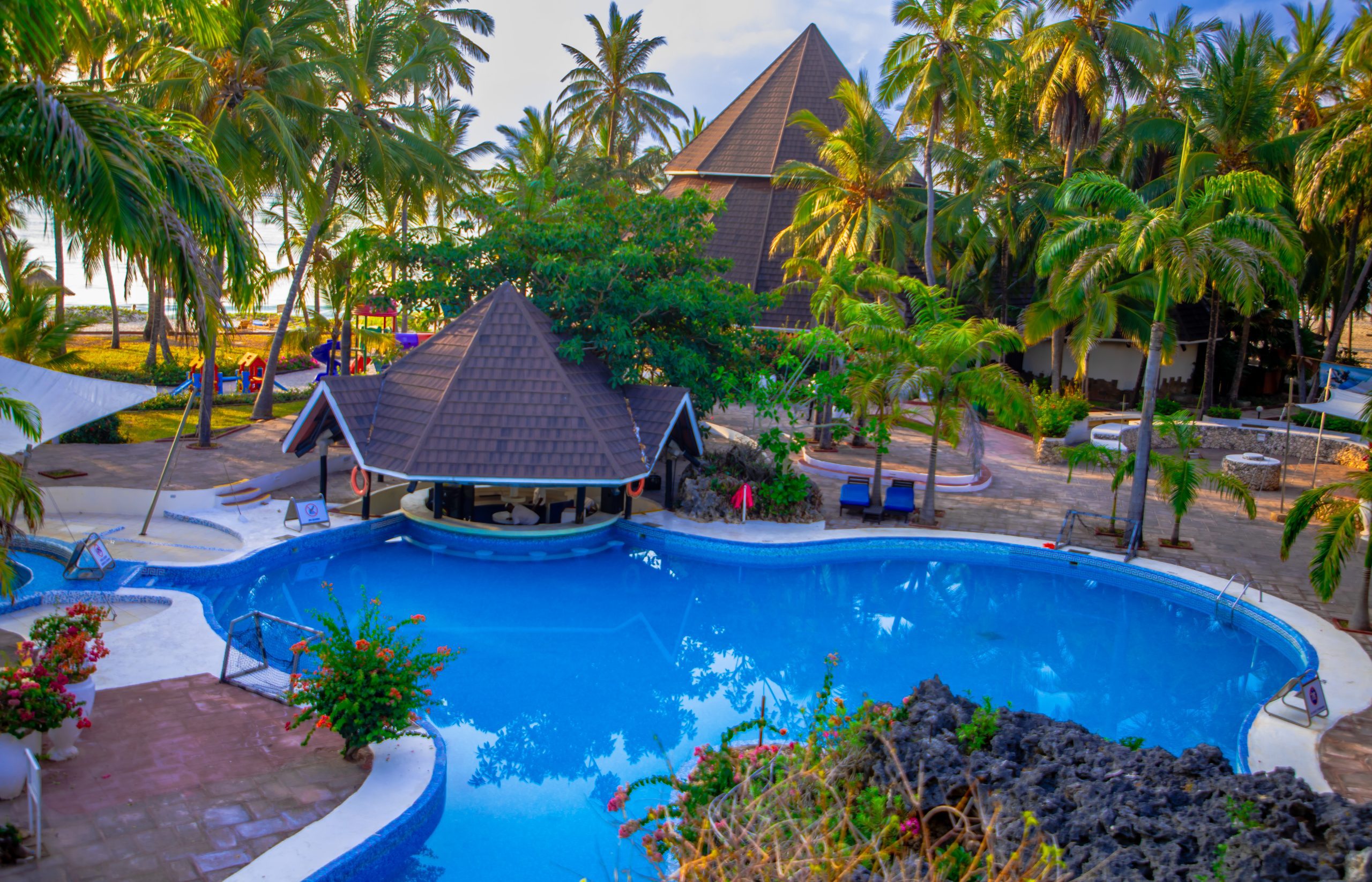 Diani Reef Beach Resort and Spa image 2